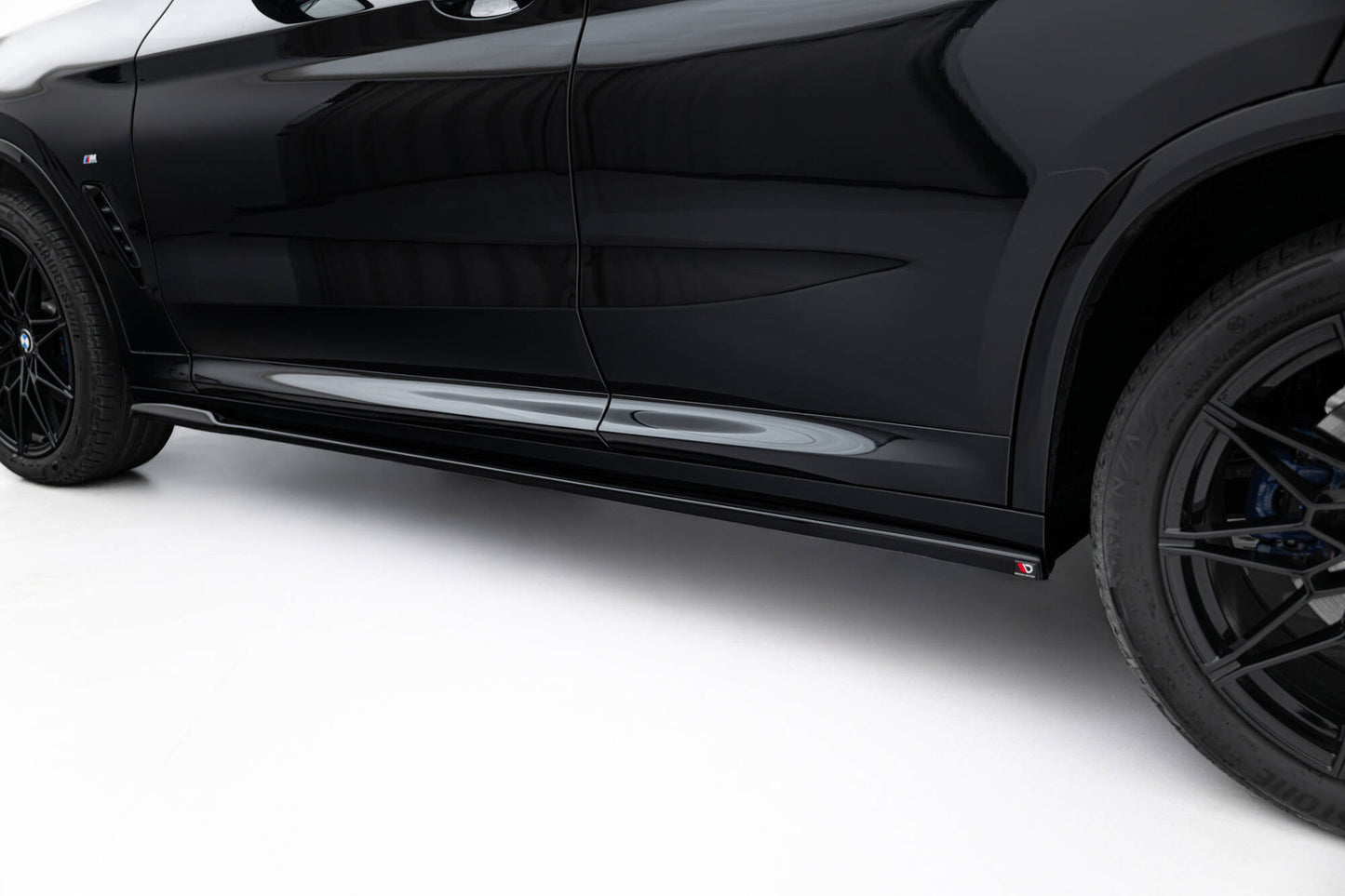 Dokładki Progów BMW X4 G02 Facelift M-Pack Maxton Design