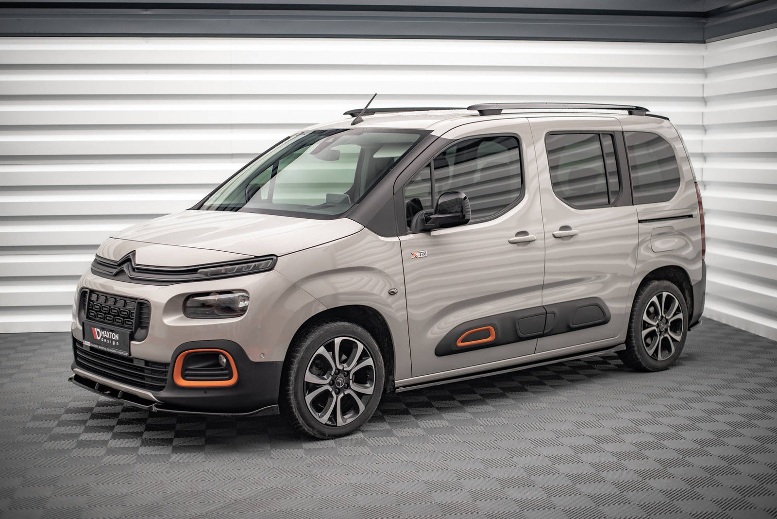 Dokładki Progów Citroen Berlingo Mk3 Maxton Design