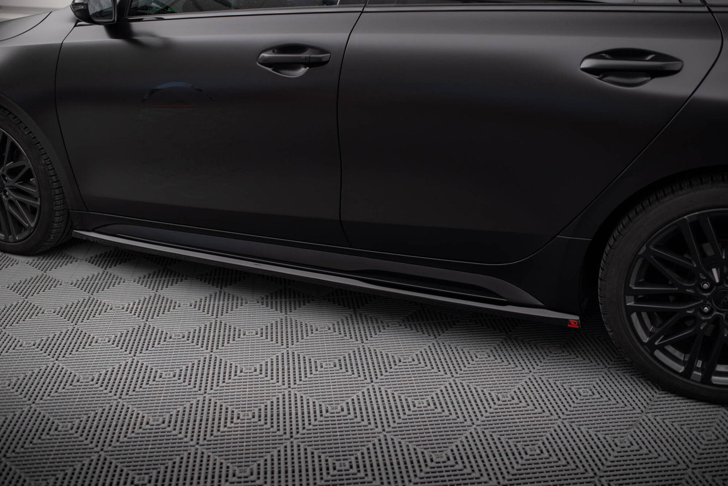 Dokładki Progów Kia Proceed GT / Ceed GT Maxton Design