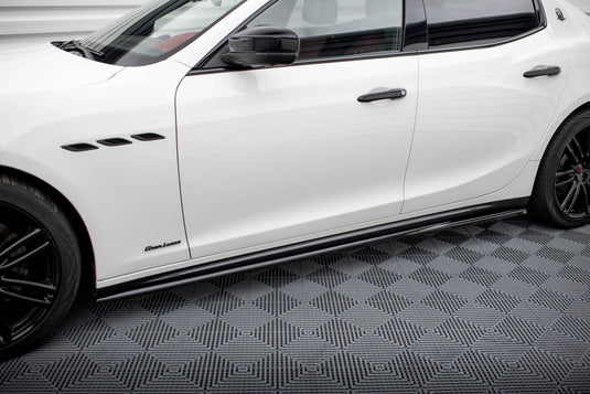 Dokładki Progów Maserati Ghibli Modena Mk3 Facelift Maxton