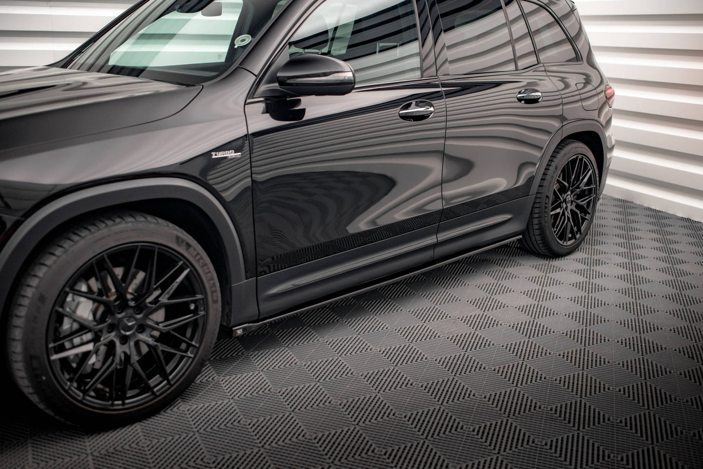 Dokładki Progów Mercedes GLB 35 AMG X247 Maxton Design