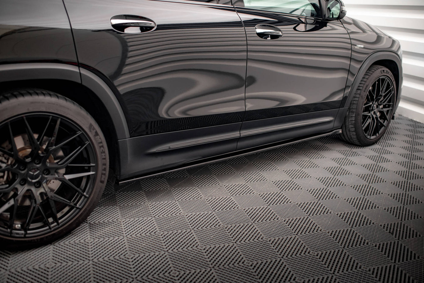 Dokładki Progów Mercedes GLB 35 AMG X247 Maxton Design