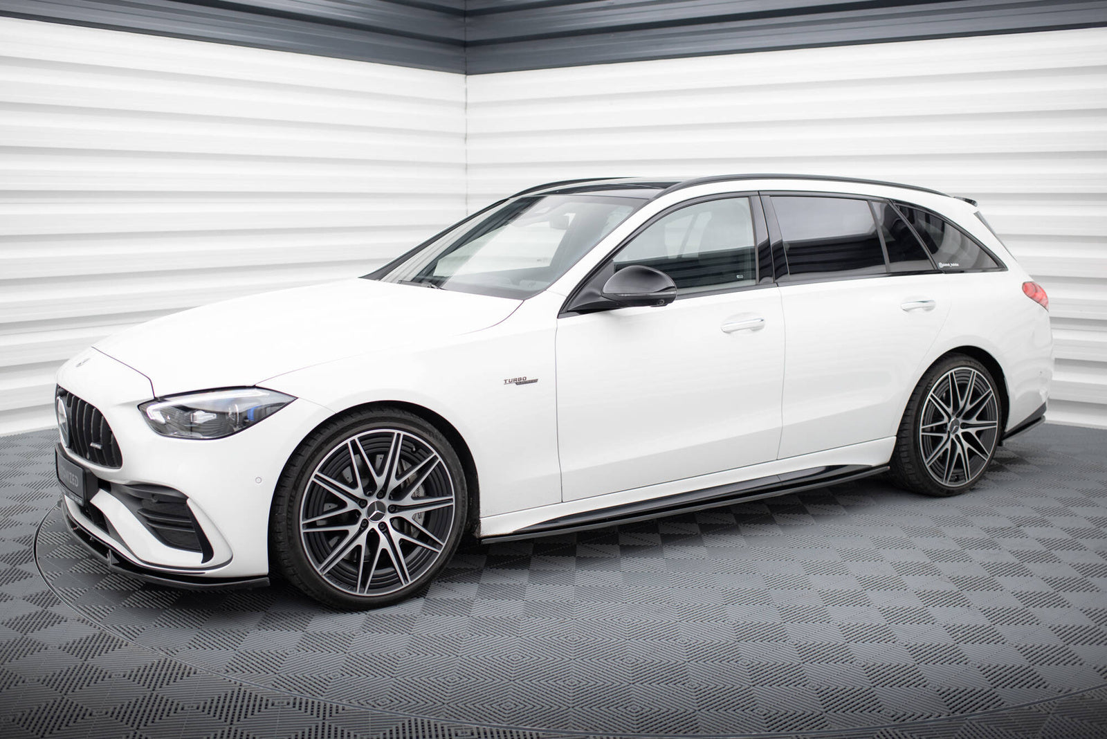 Dokładki Progów Mercedes C W206 AMG-Line / 43 AMG Maxton