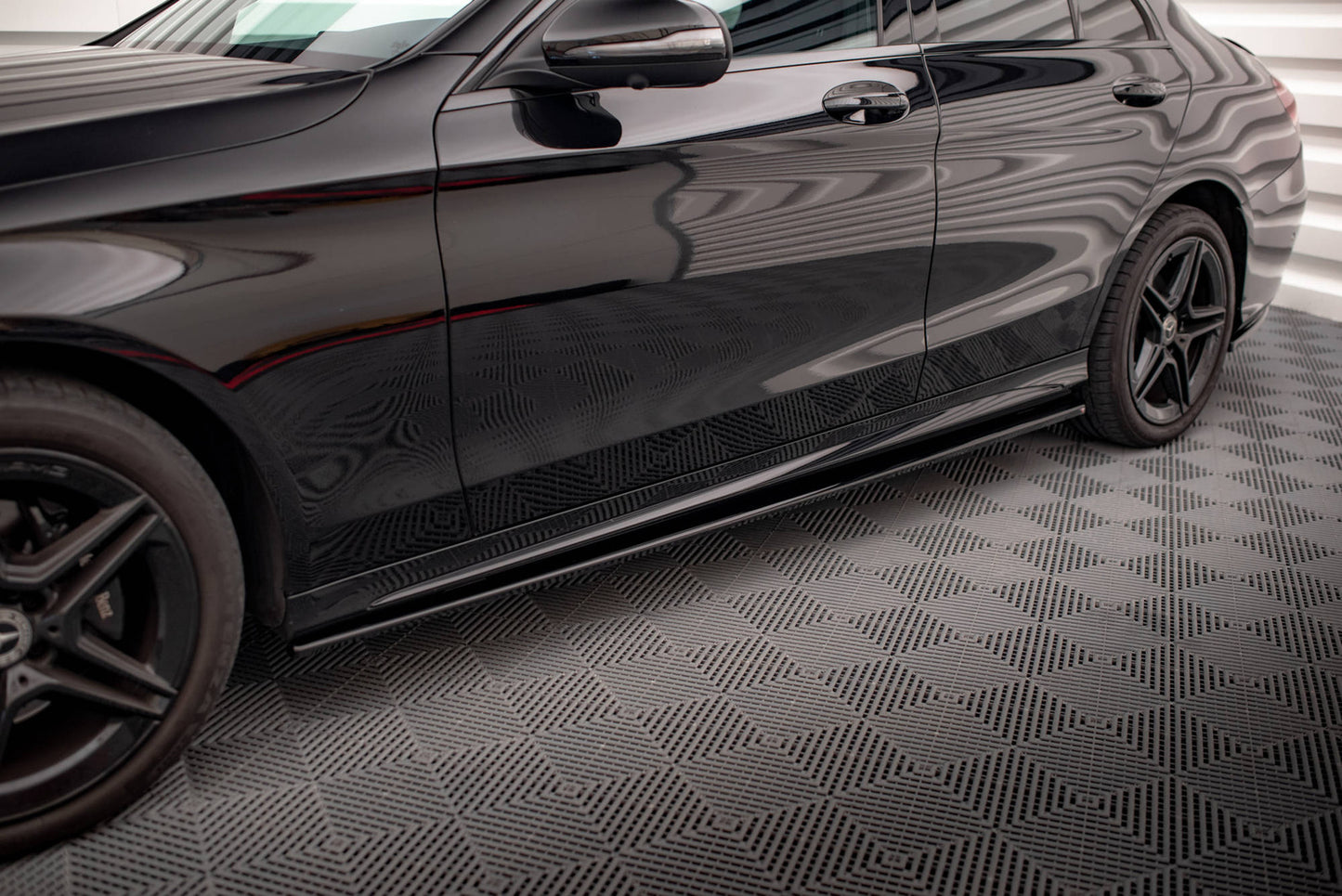 Dokładki Progów Mercedes C43 AMG W205 Facelift Maxton