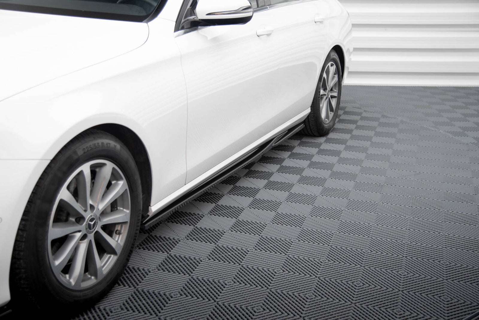Dokładki Progów Maxton Mercedes E W213 Standard