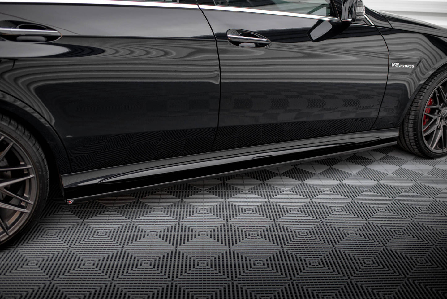Dokładki Progów Mercedes W212 E63 AMG Maxton Design