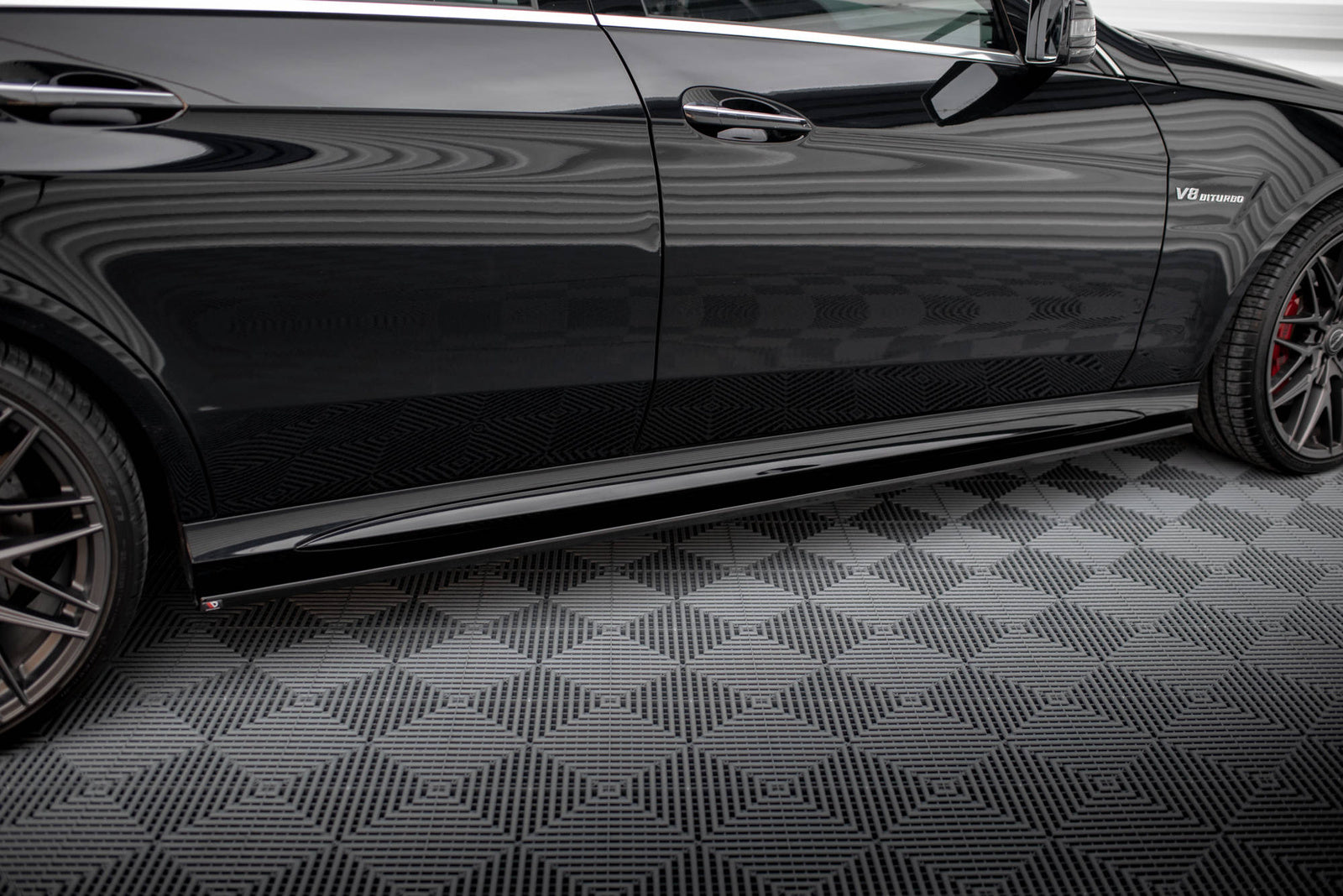 Dokładki Progów Mercedes W212 E63 AMG Maxton Design