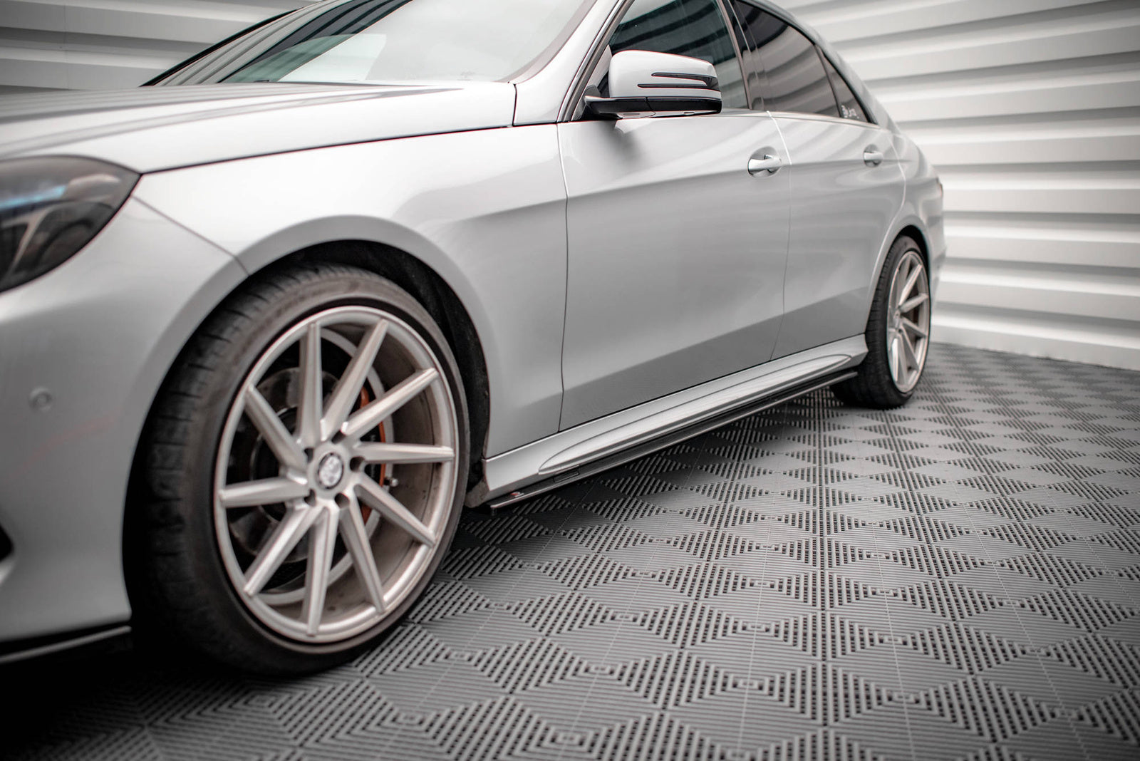Dokładki Progów Mercedes W212 E63 AMG Maxton Design