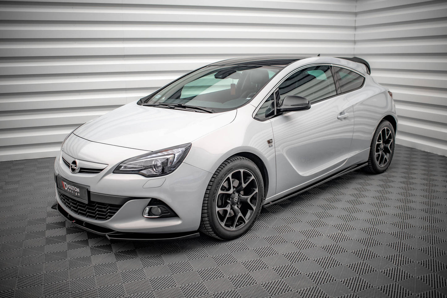 Dokładki Progów Opel Astra GTC OPC-Line J Maxton Design