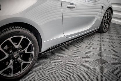 Dokładki Progów Opel Astra GTC OPC-Line J Maxton Design