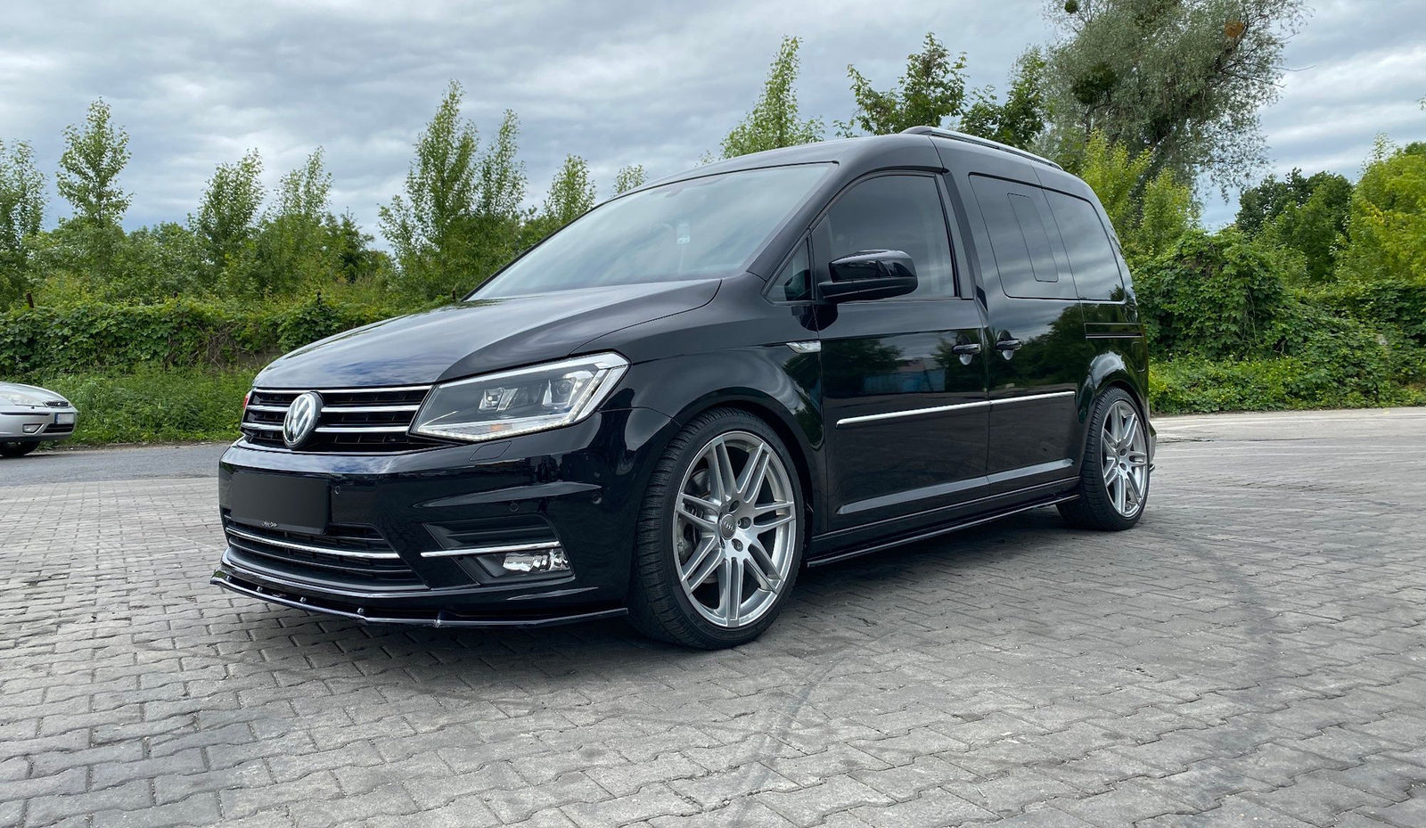 Dokładki Progów VW Caddy Mk4 Maxton Design