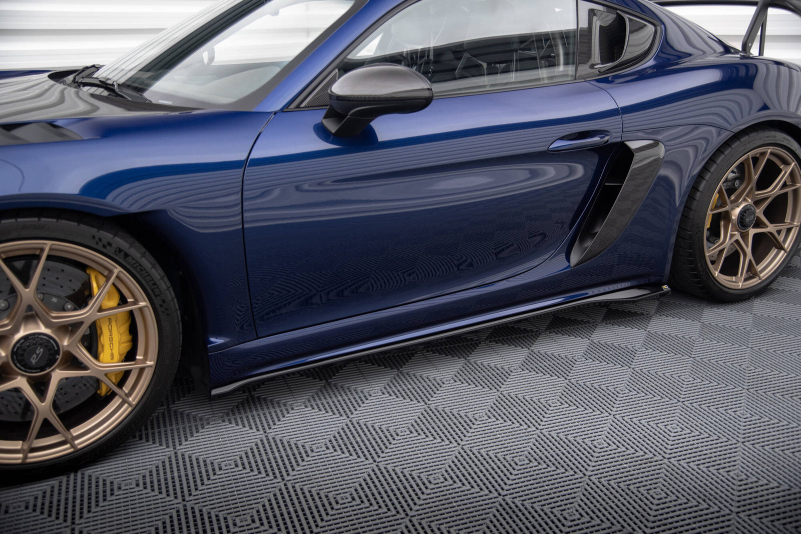 Dokładki Progów Maxton Porsche 718 Cayman GT4 RS