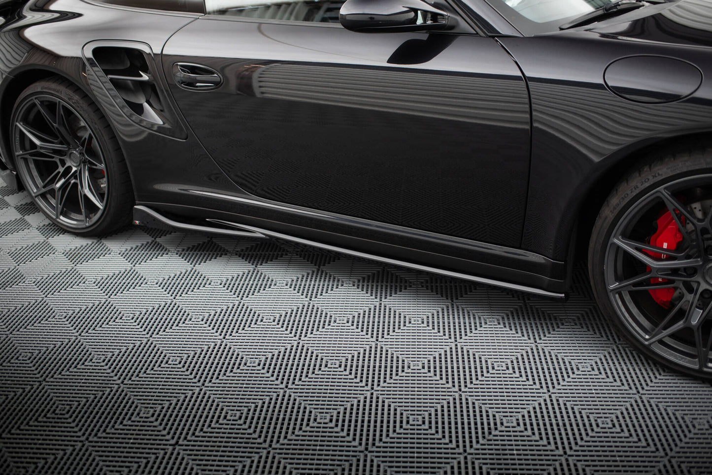 Dokładki Progów Porsche 911 Turbo 997 Maxton Design