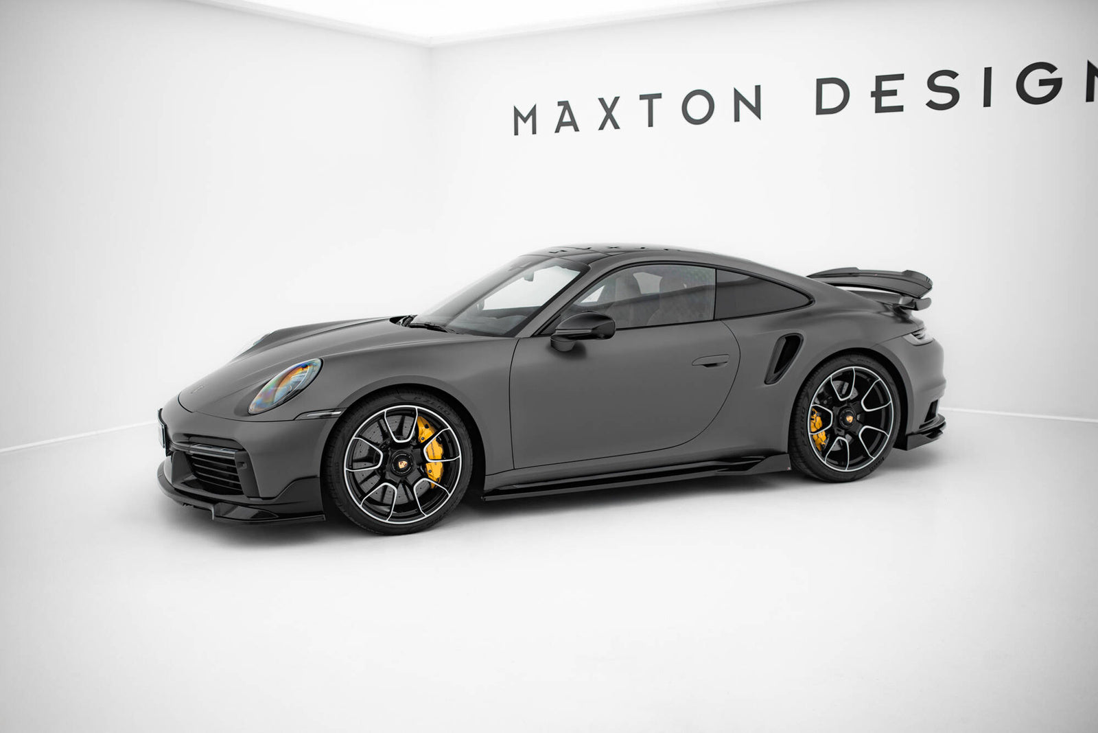 Dokładki Progów Porsche 911 Turbo S 992 Maxton Design
