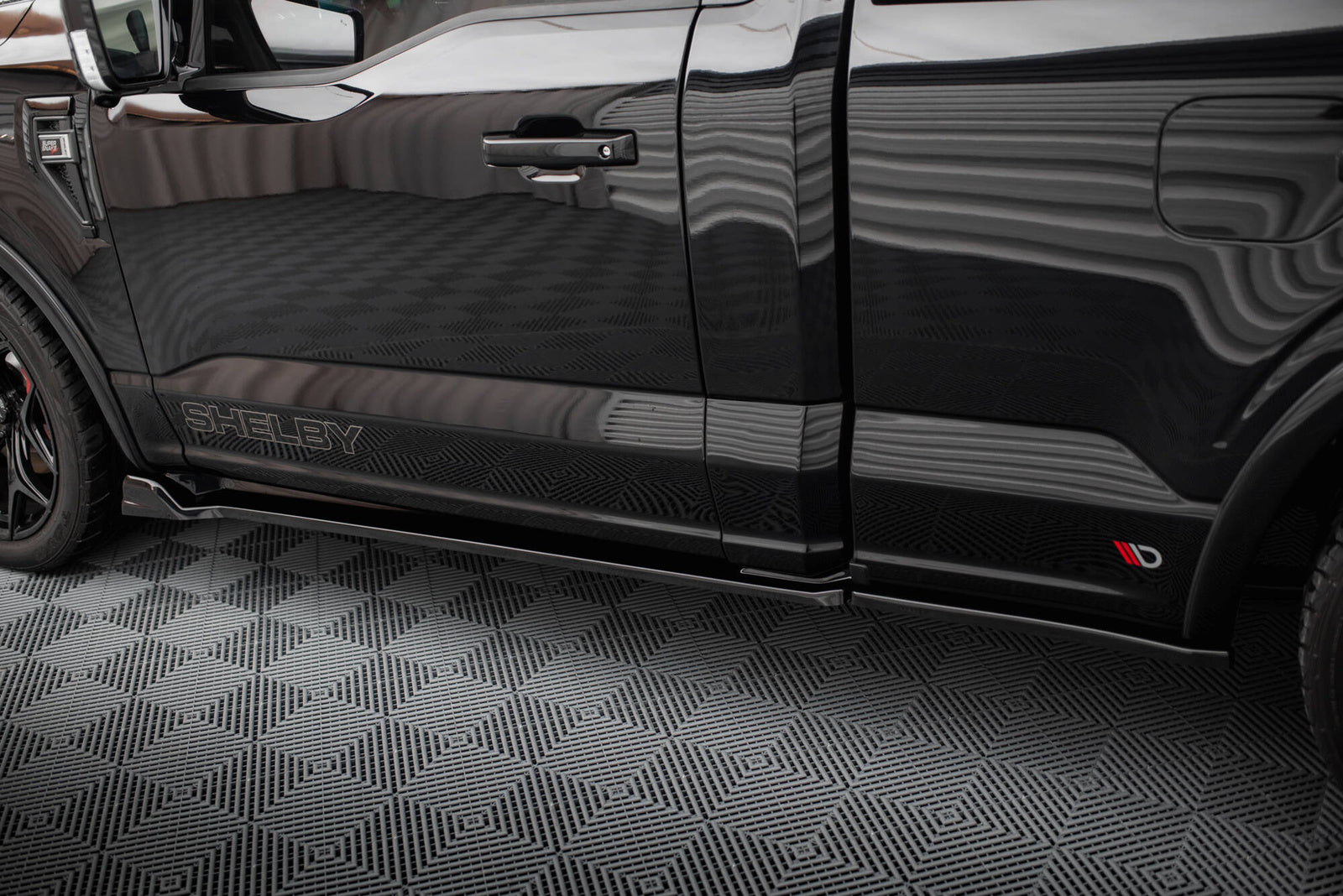 Dokładki Progów Maxton Shelby F150 Super Snake