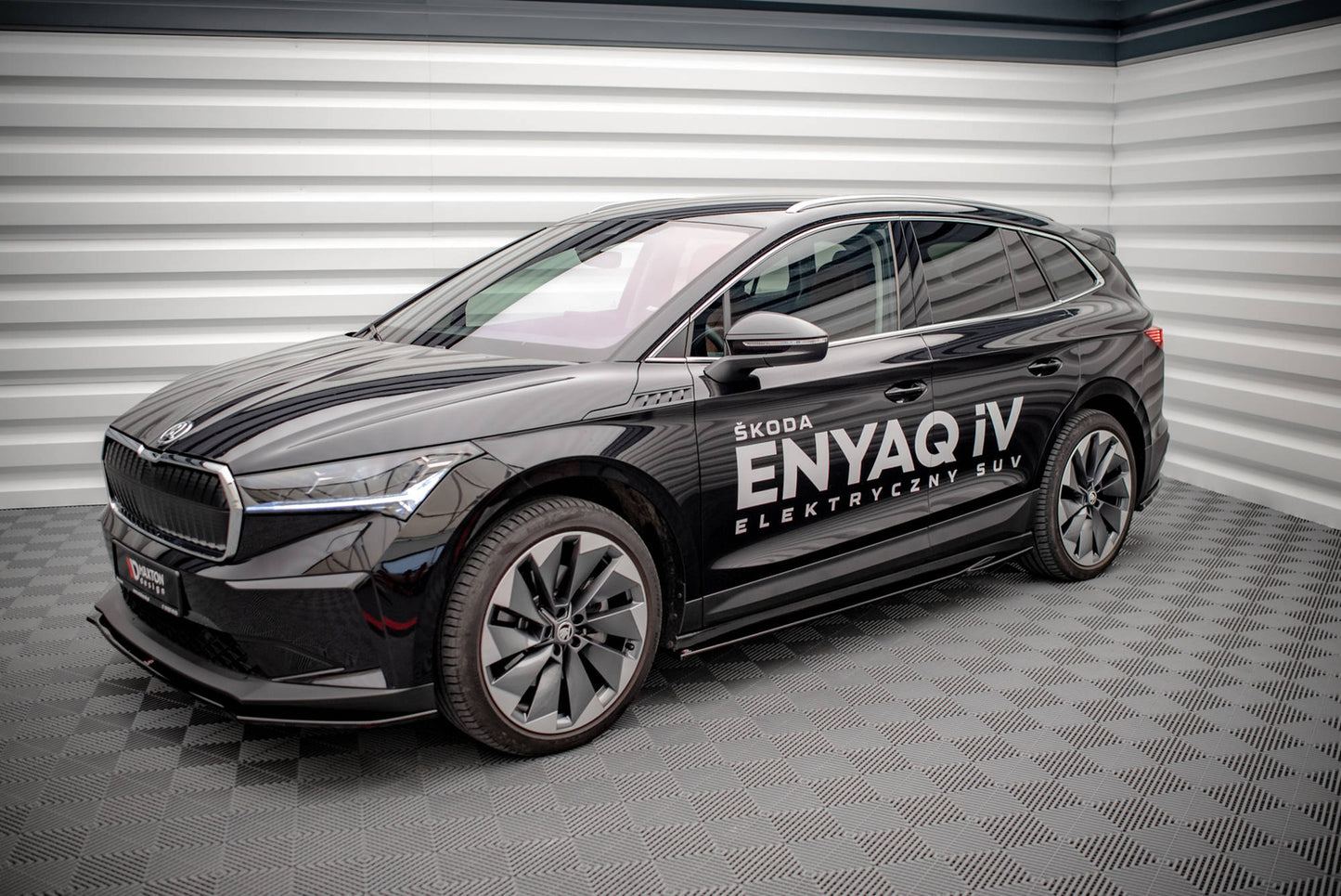 Dokładki Progów Maxton Design Skoda Enyaq iV Mk1