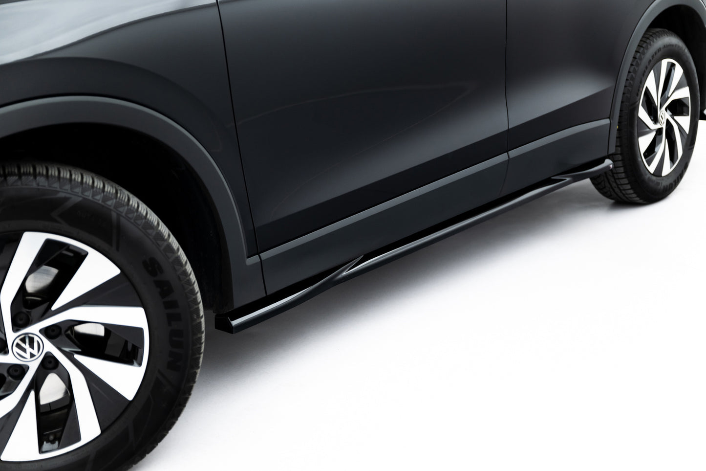 Dokładki Progów Volkswagen Tiguan Mk3 Maxton Design