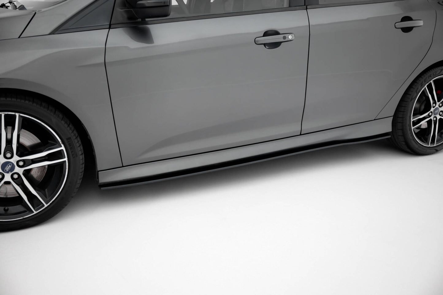 Dokładki Progów Street Pro Ford Focus ST Mk3 FL Maxton