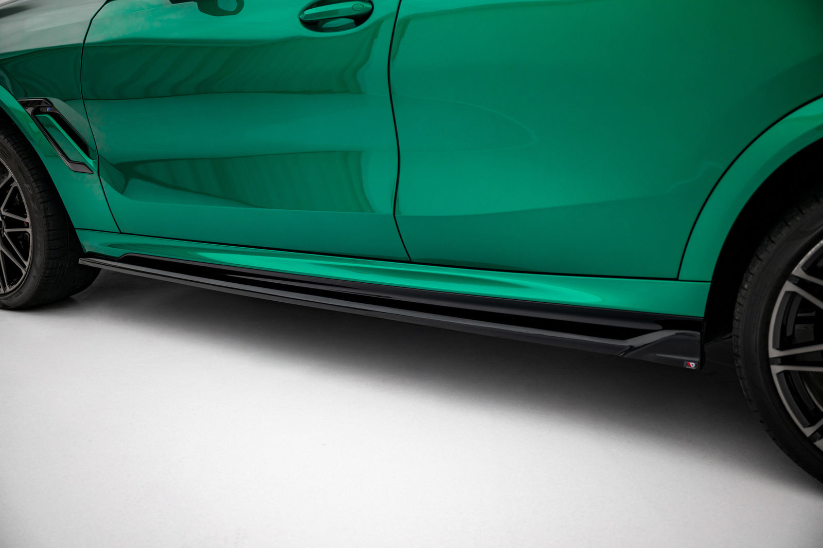 Dokładki Progów BMW X6 M F96 G06 M-Pack Maxton Design