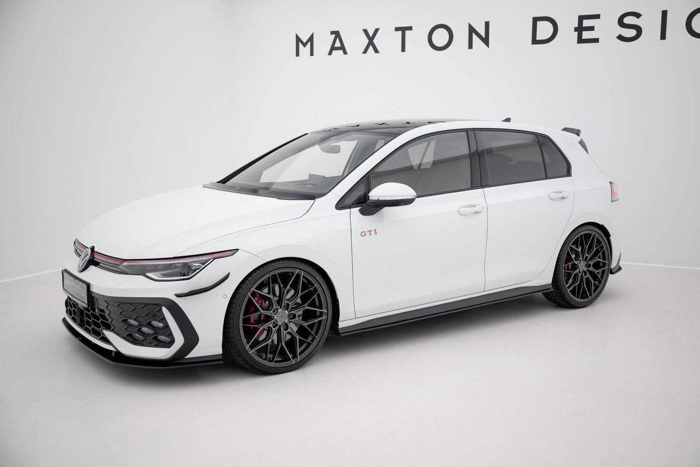 Dokładki Progów Golf GTI Mk8 Street Pro Maxton Design