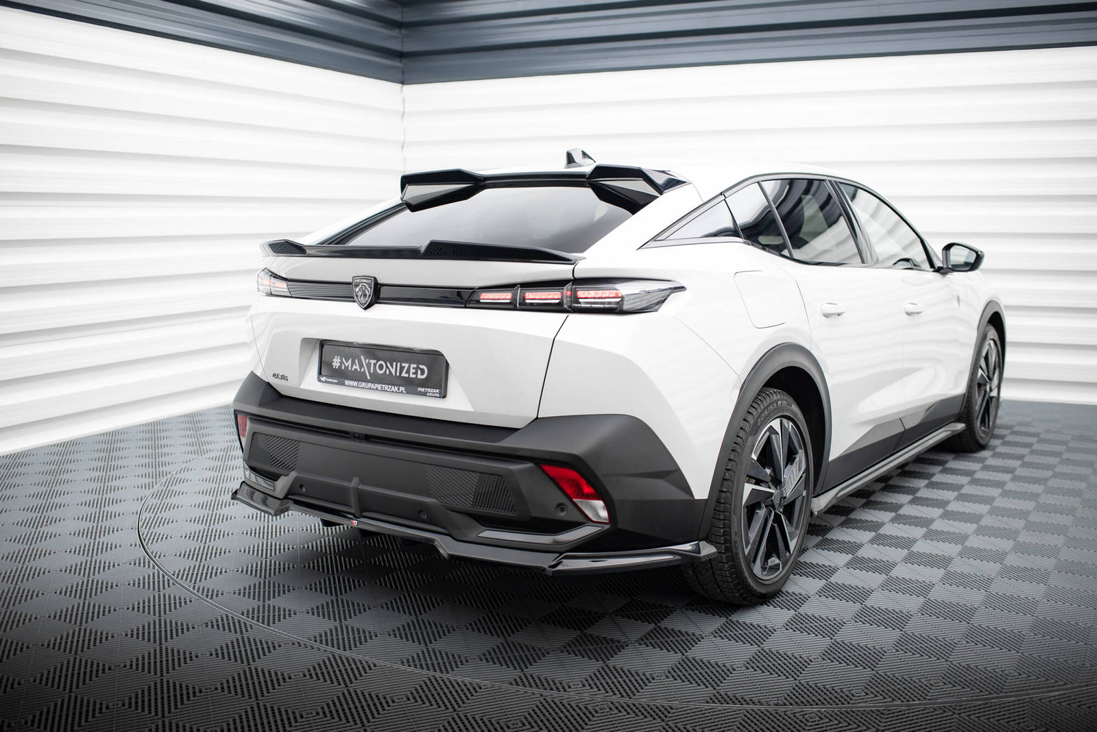 Dolne Przedłużenie Spoilera 3D Peugeot 408 Mk1 Maxton Design