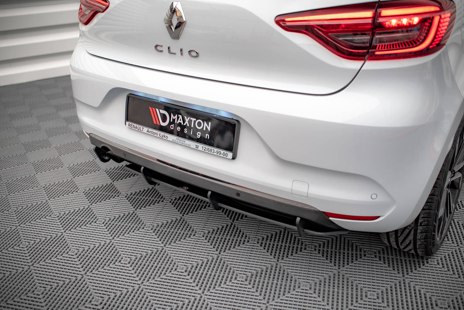 Dyfuzor Tylny Street Pro Renault Clio Mk5 Maxton