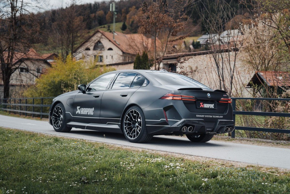 Akrapovič Układ wydechowy Evolution tytan – BMW M5 Standard / Competition G90 – zdjęcie 10