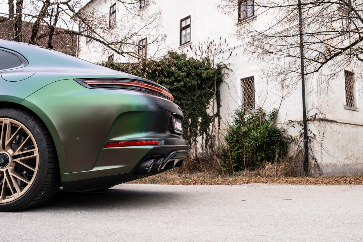 Akrapovič Zestaw montażowy 2025 P-MF1052 – Porsche Panamera 976 – zdjęcie 3