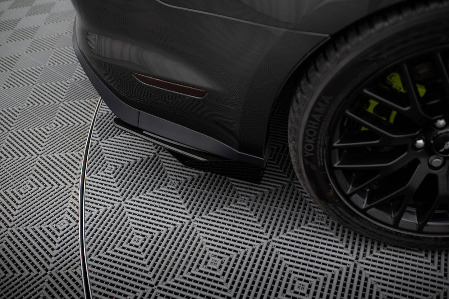Flapsy Tylne Boczne Maxton Ford Mustang GT Mk6