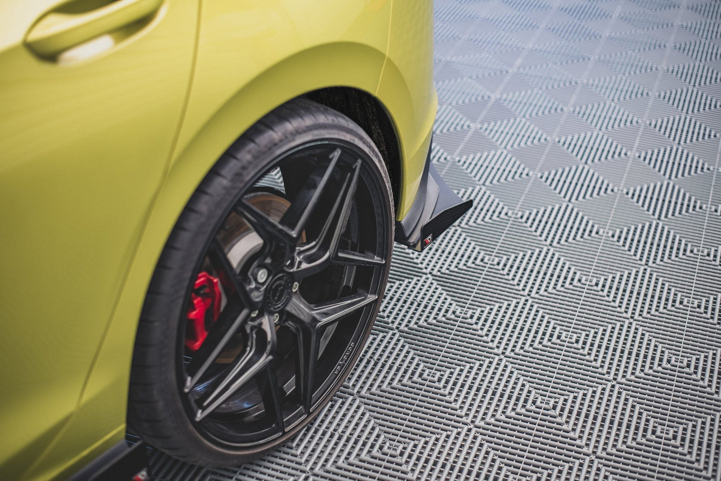 Flapsy Tylne Golf GTI Clubsport Mk8 Maxton Design