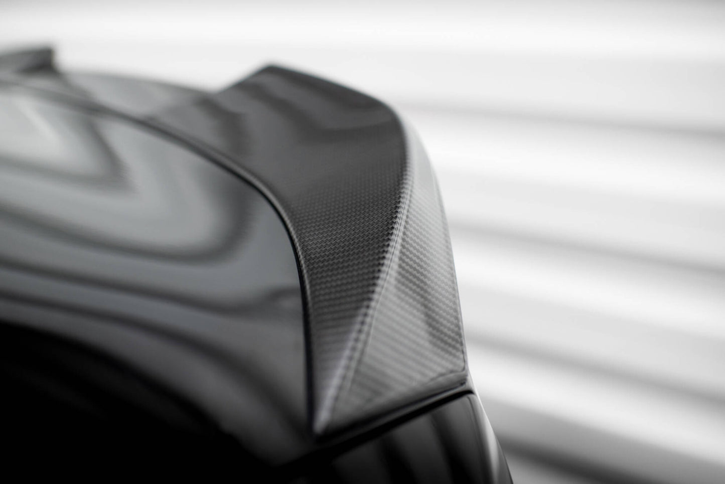 Karbonowy Spoiler Klapy BMW G42/G87 M-Pack Maxton Design