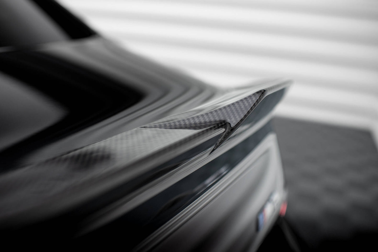 Karbonowy Spoiler Klapy BMW G42/G87 M-Pack Maxton Design