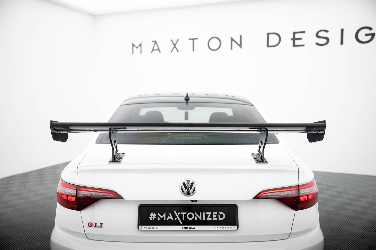 Karbonowy Spoiler Volkswagen Jetta GLI Mk7 Maxton Design