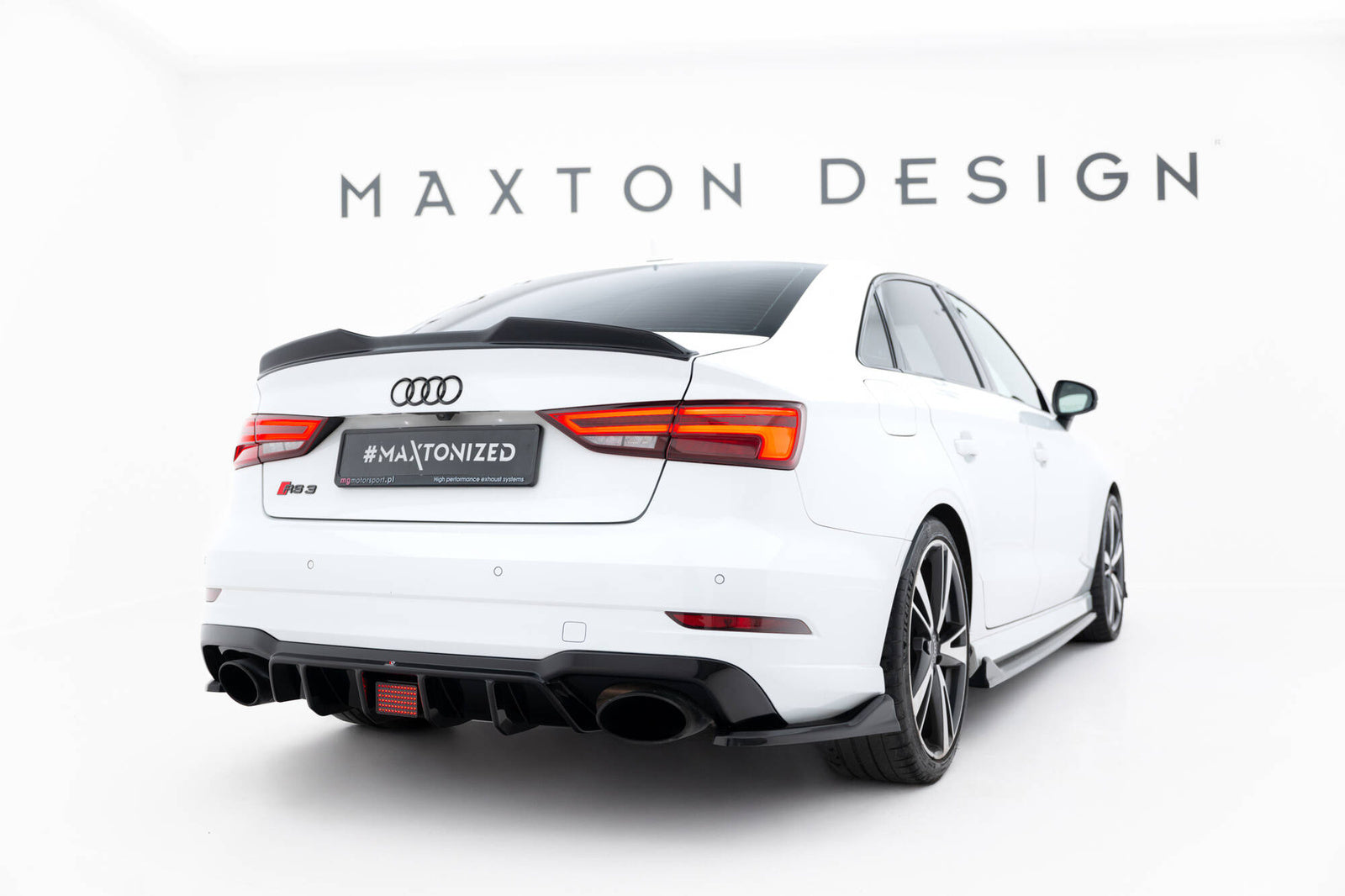 Ledowe Światło Stop Audi RS3 8V Facelift Maxton Design