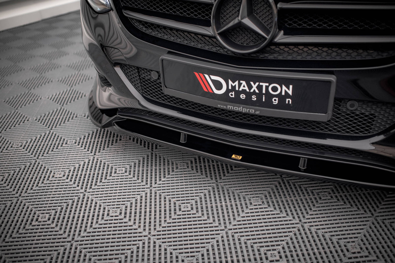 Splitter Przedni Mercedes-Benz B W246 Facelift Maxton