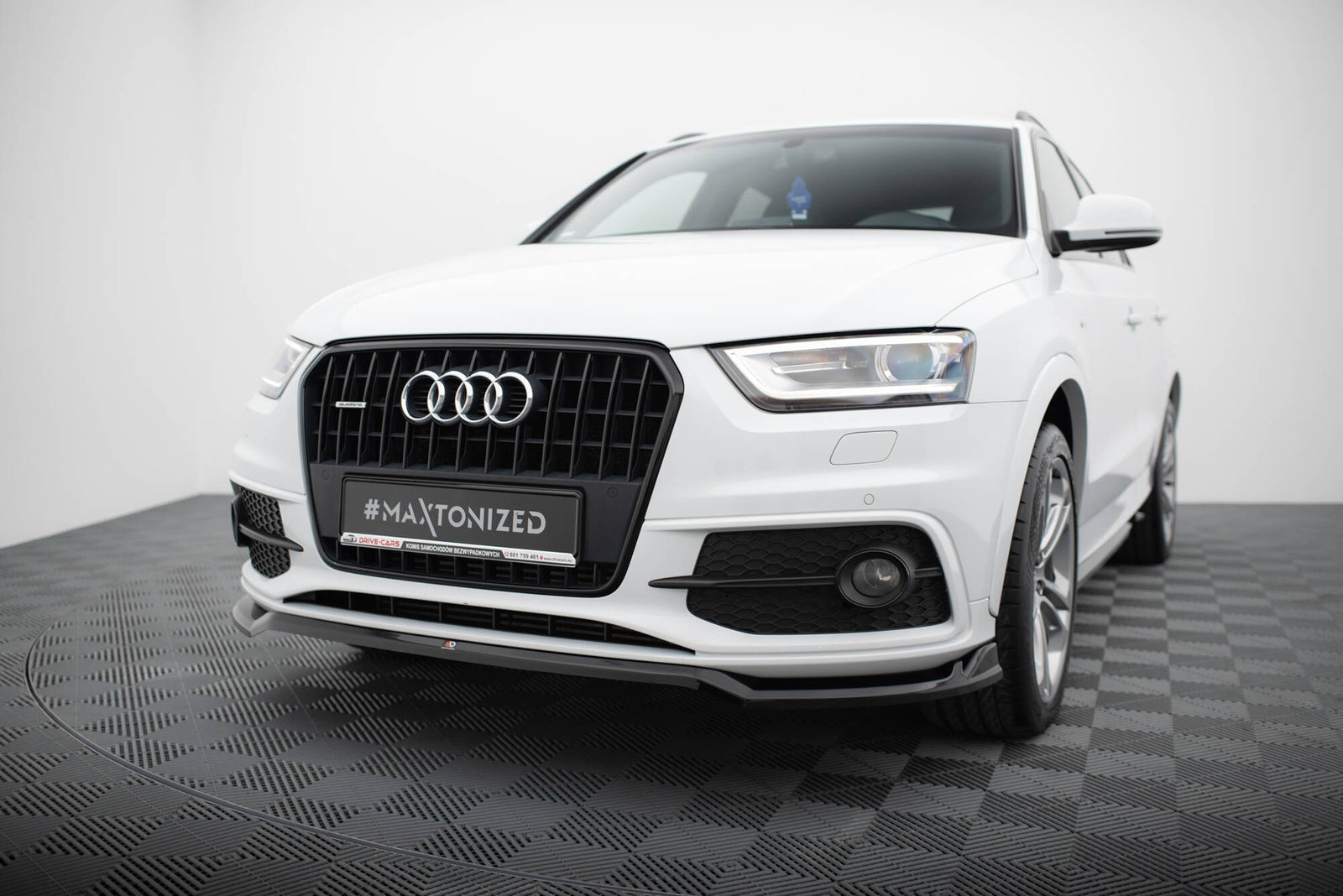 Splitter Przedni V.2 Audi Q3 S-Line 8U Maxton Design