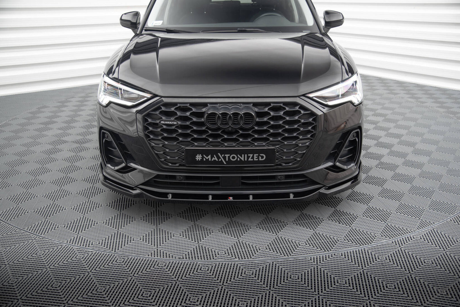 Splitter Przedni V.2 Audi Q3 Sportback F3 Maxton Design