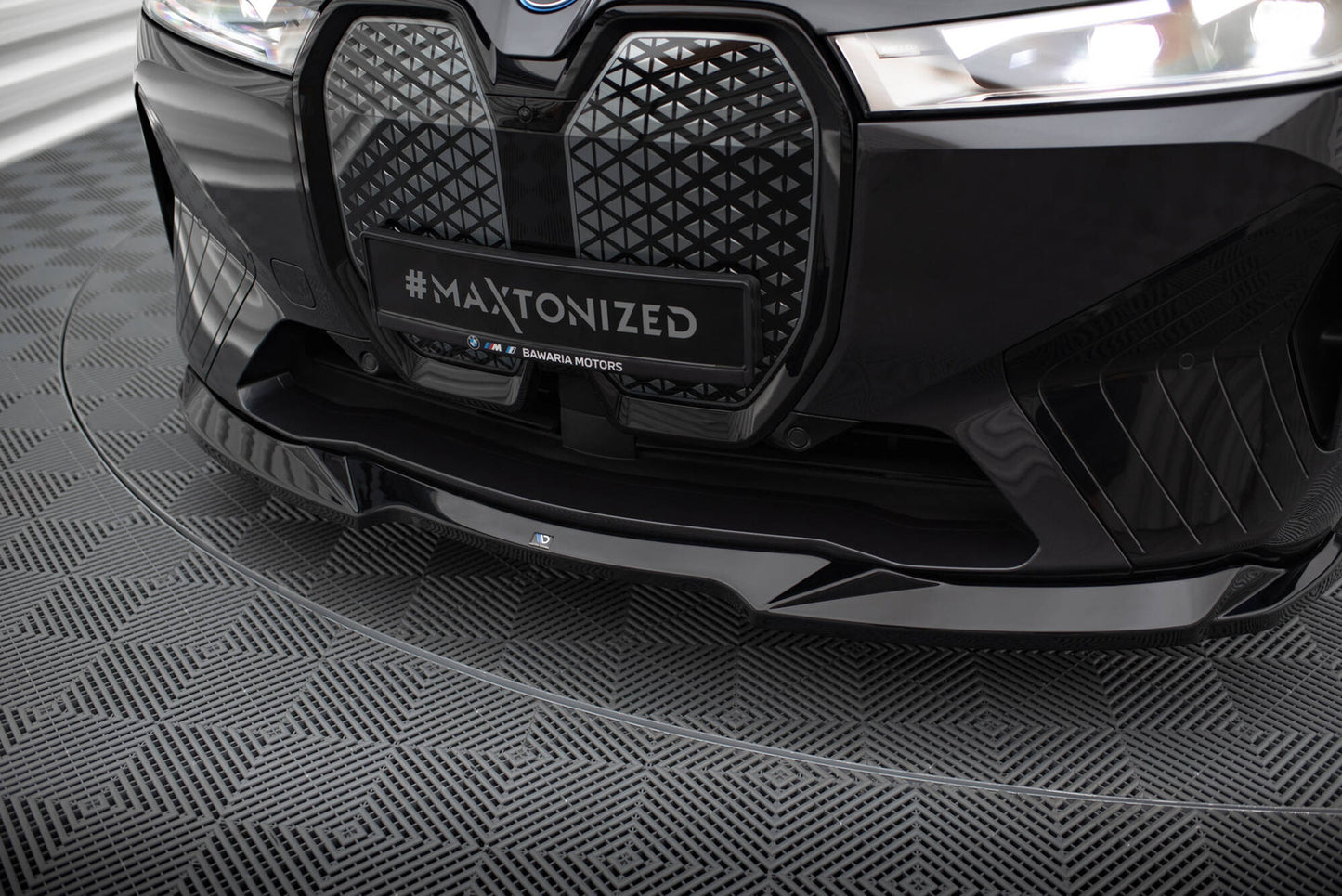 Splitter Przedni V.2 BMW iX M-Pack Maxton Design