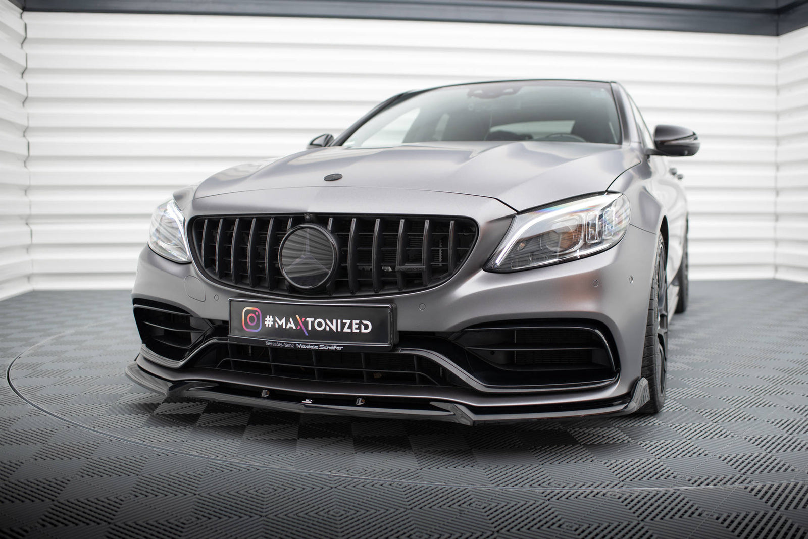 Splitter Przedni V.2 Mercedes C63 AMG W205 Facelift Maxton