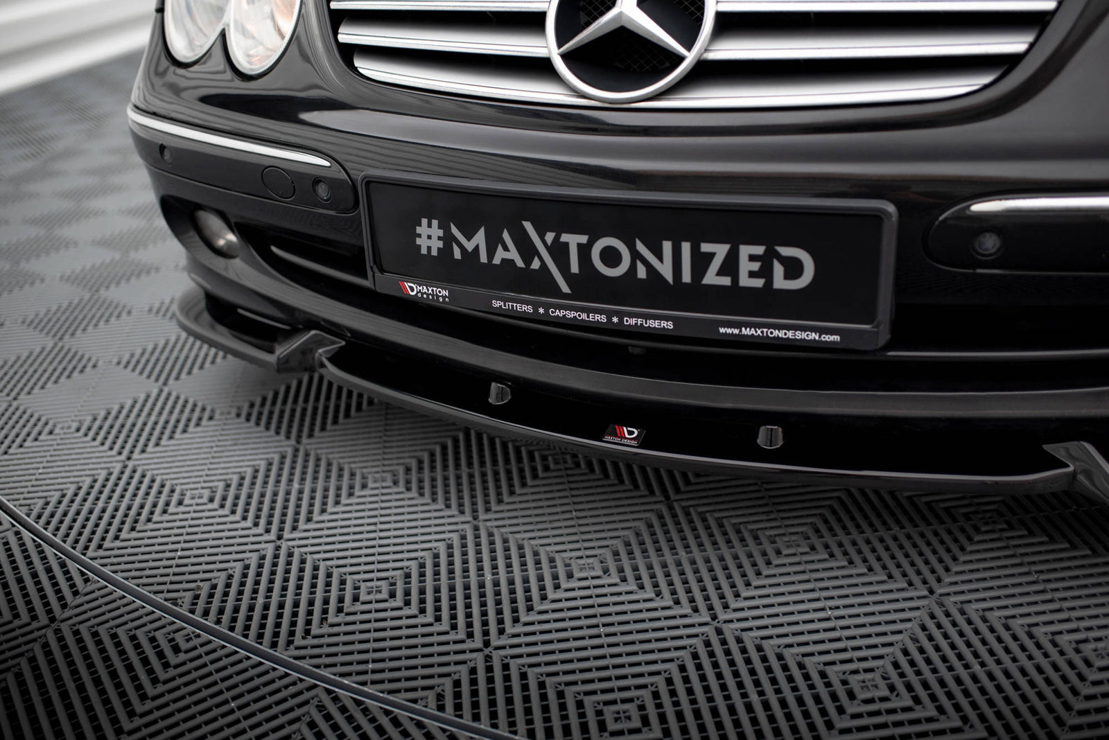 Splitter Przedni V.2 Mercedes CLK W209 Maxton Design