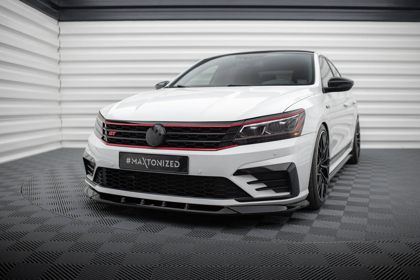 Splitter Przedni V.2 VW Passat GT B8 Facelift USA Maxton