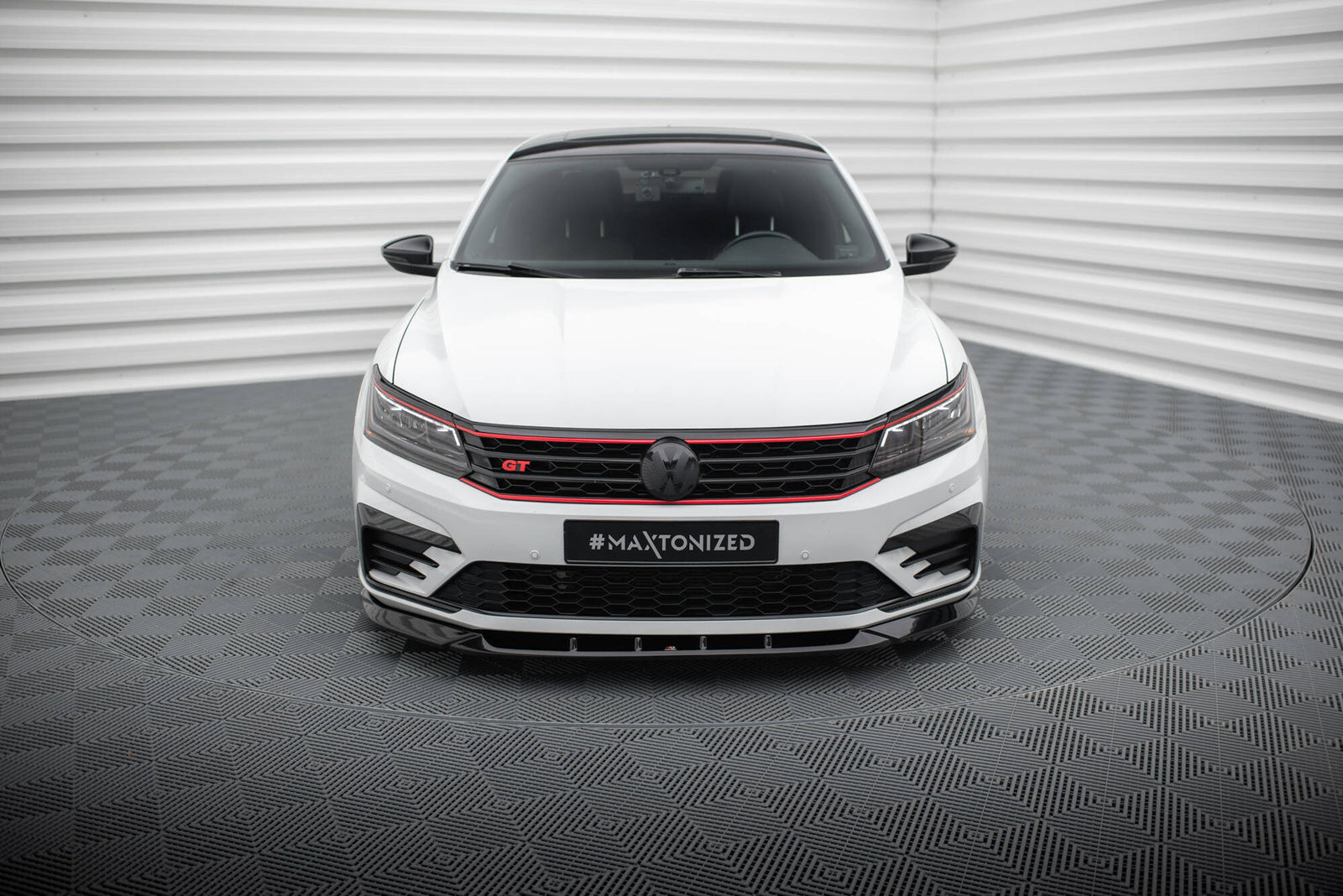 Splitter Przedni V.2 VW Passat GT B8 Facelift USA Maxton