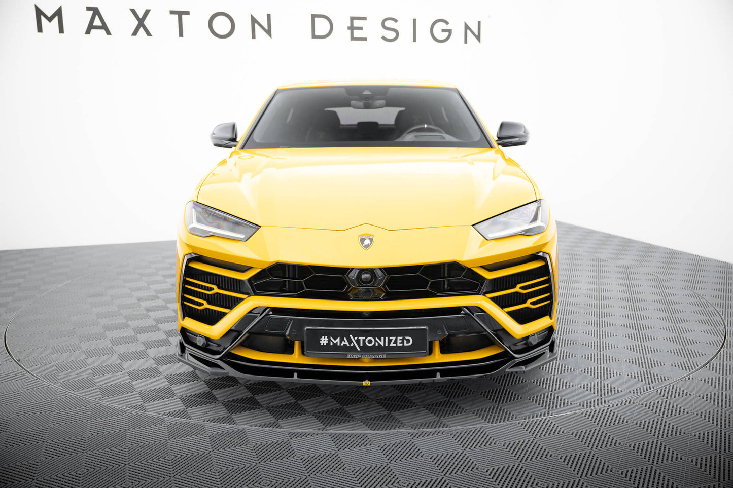 Splitter Przedni V.3 Lamborghini Urus Mk1 Maxton Design