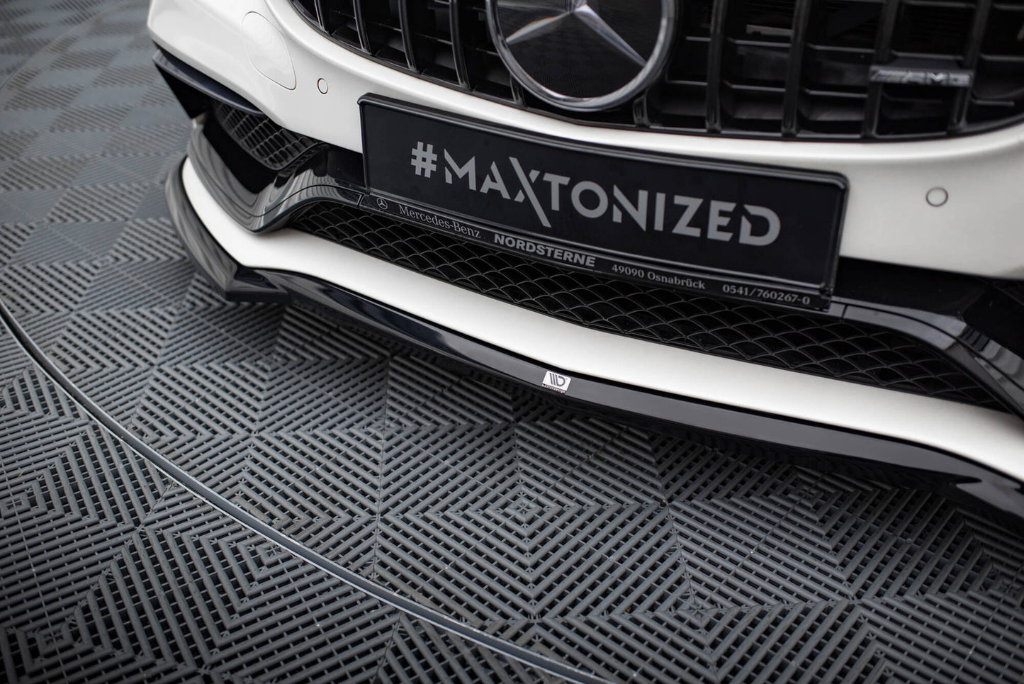Splitter Przedni Mercedes C63 AMG W205 Maxton V.3