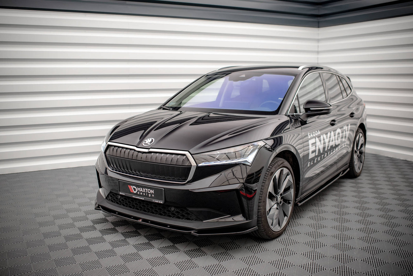 Splitter Przedni V.3 Maxton Skoda Enyaq iV