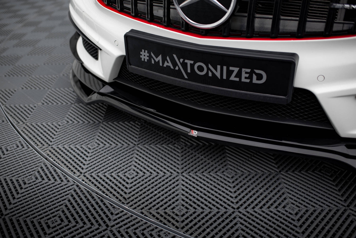 Splitter Przedni V.4 Maxton Mercedes A45 AMG W176