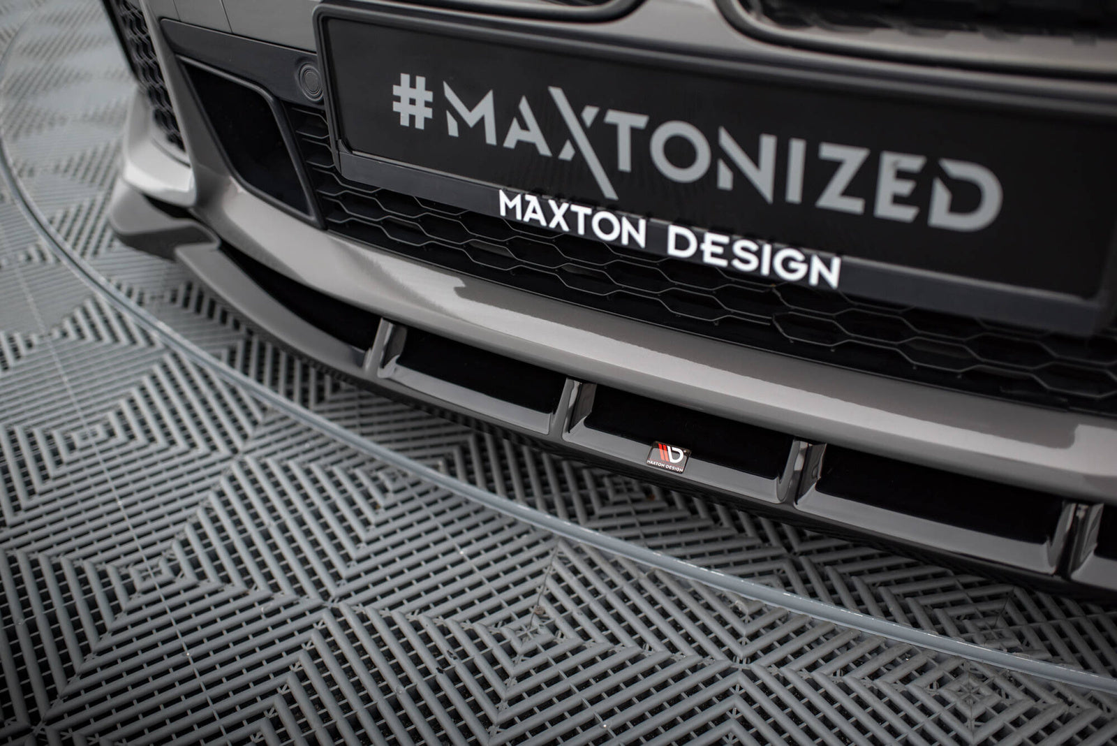 Splitter Przedni V.5 BMW 7 G11 M-Pack Facelift Maxton Design