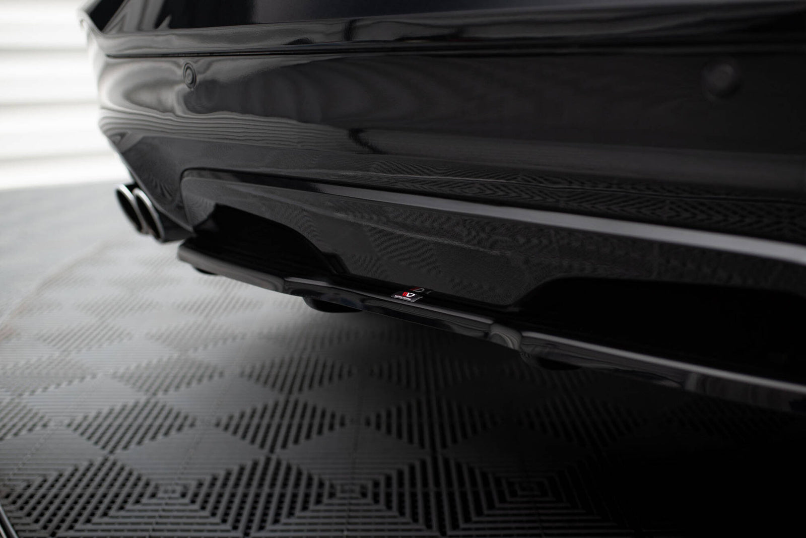 Splitter Tylny BMW X4 F26 M-Pack Maxton Design