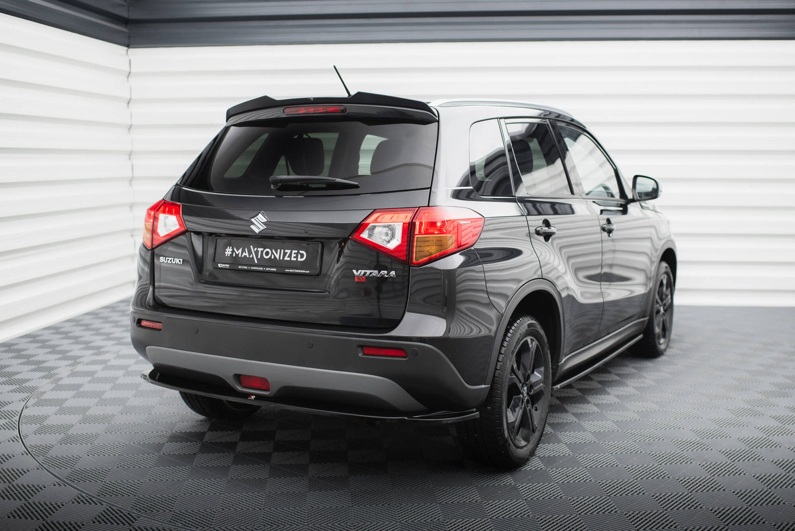 Splitter Tylny Suzuki Vitara S Mk2 Maxton Design