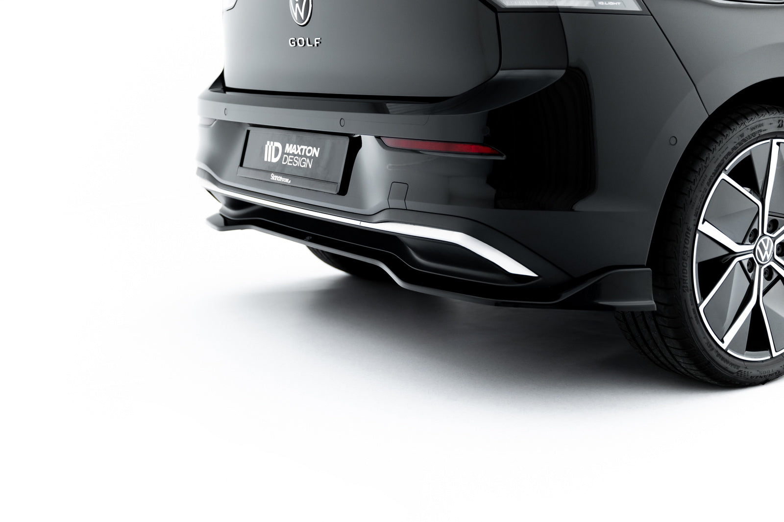 Splitter Tylny Volkswagen Golf Mk8 Facelift Maxton